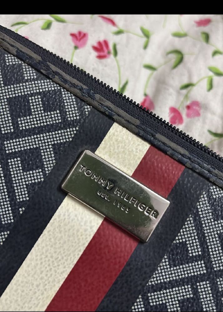 Tommy & Fossil Wallets