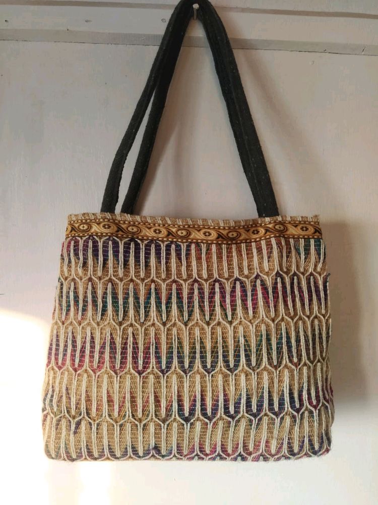 Jute Bag With Double Compartment.