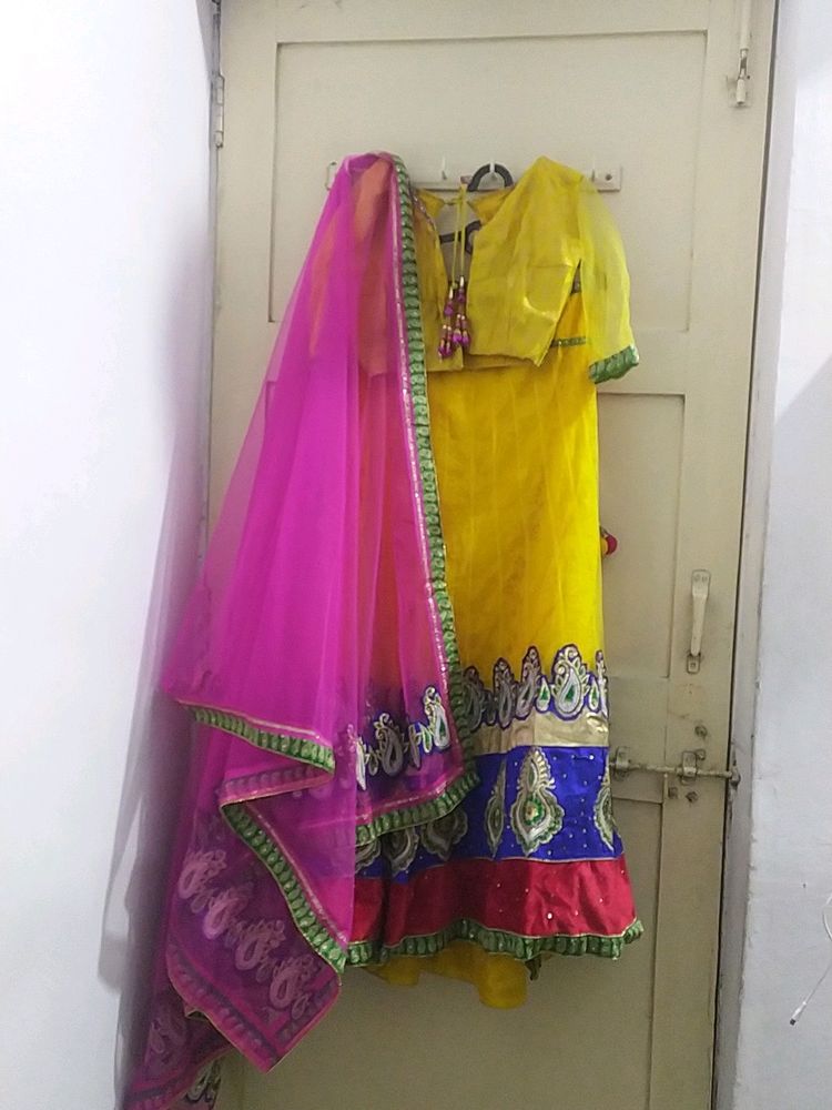 Lahenga Choli