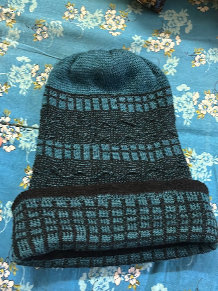 Bluish Winter Cap