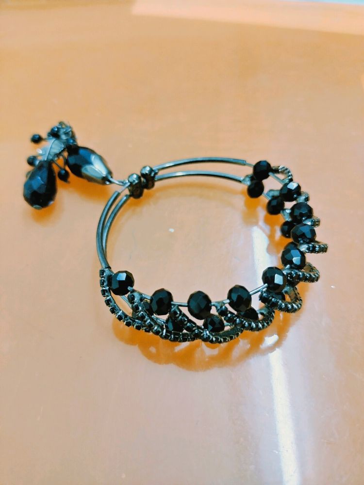 Black Elegant Bracelet