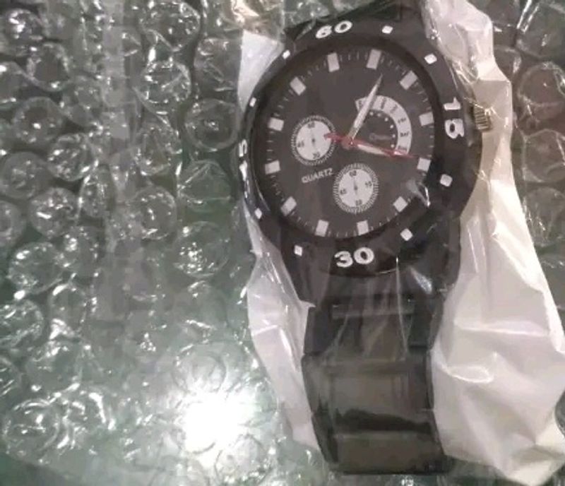 Men Black Analogue Watch