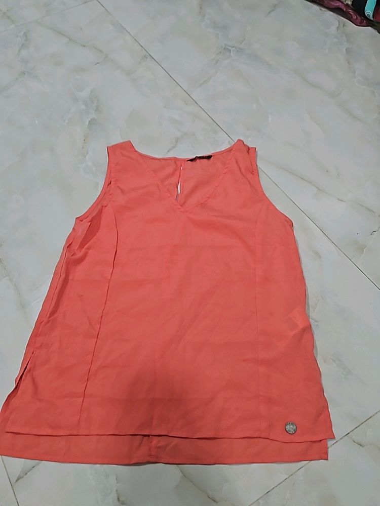 Peach Sleeveless Top