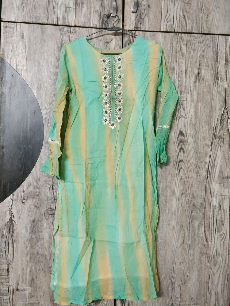 Kurti + dupatta