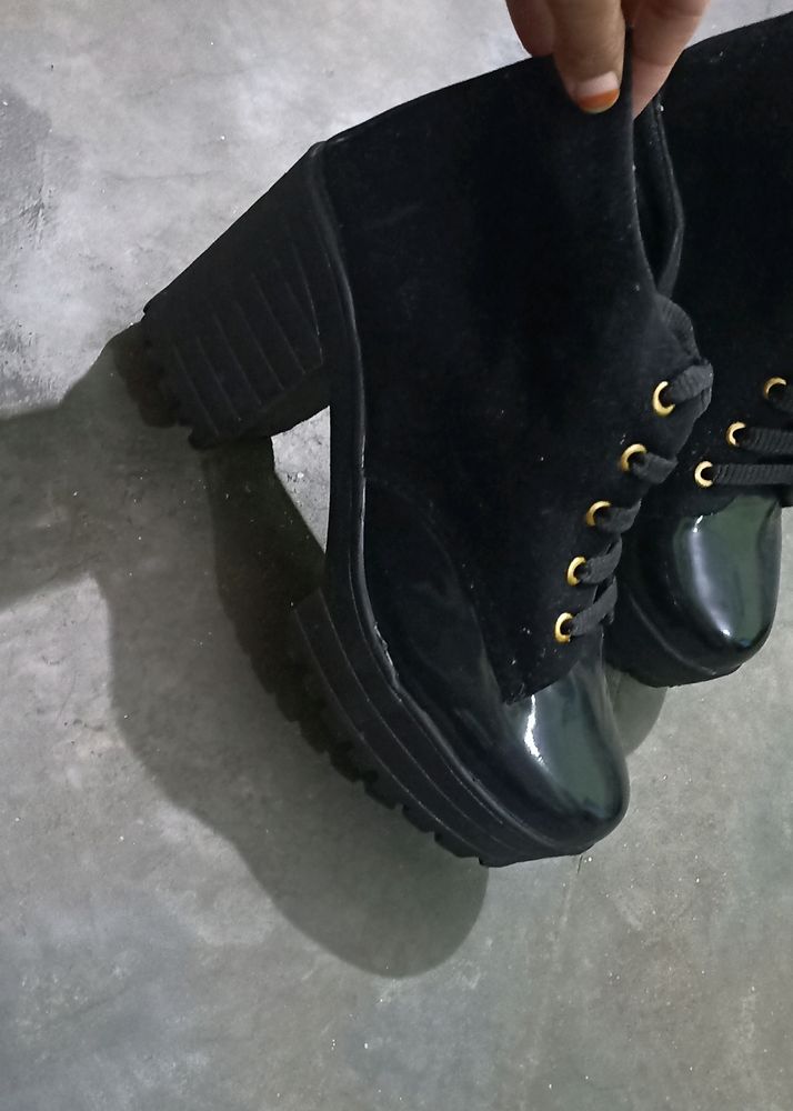 Black Winter  Boots