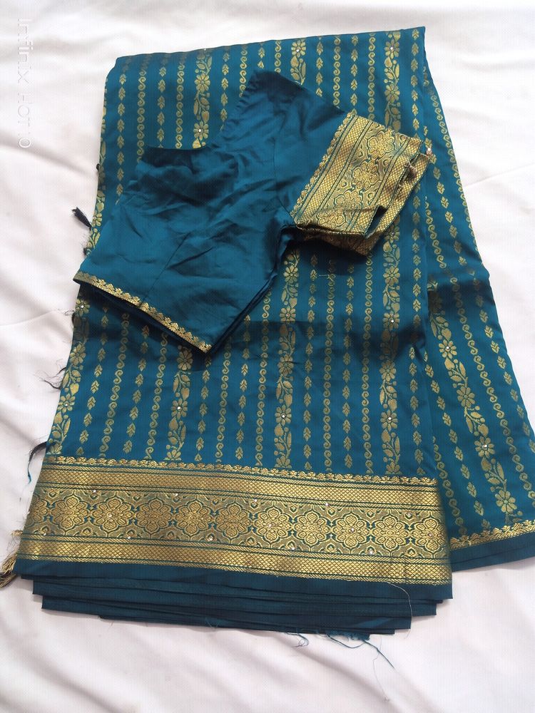 Silk Saree With Blouse