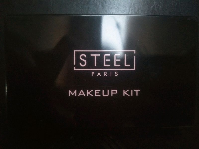 Makeup Kit