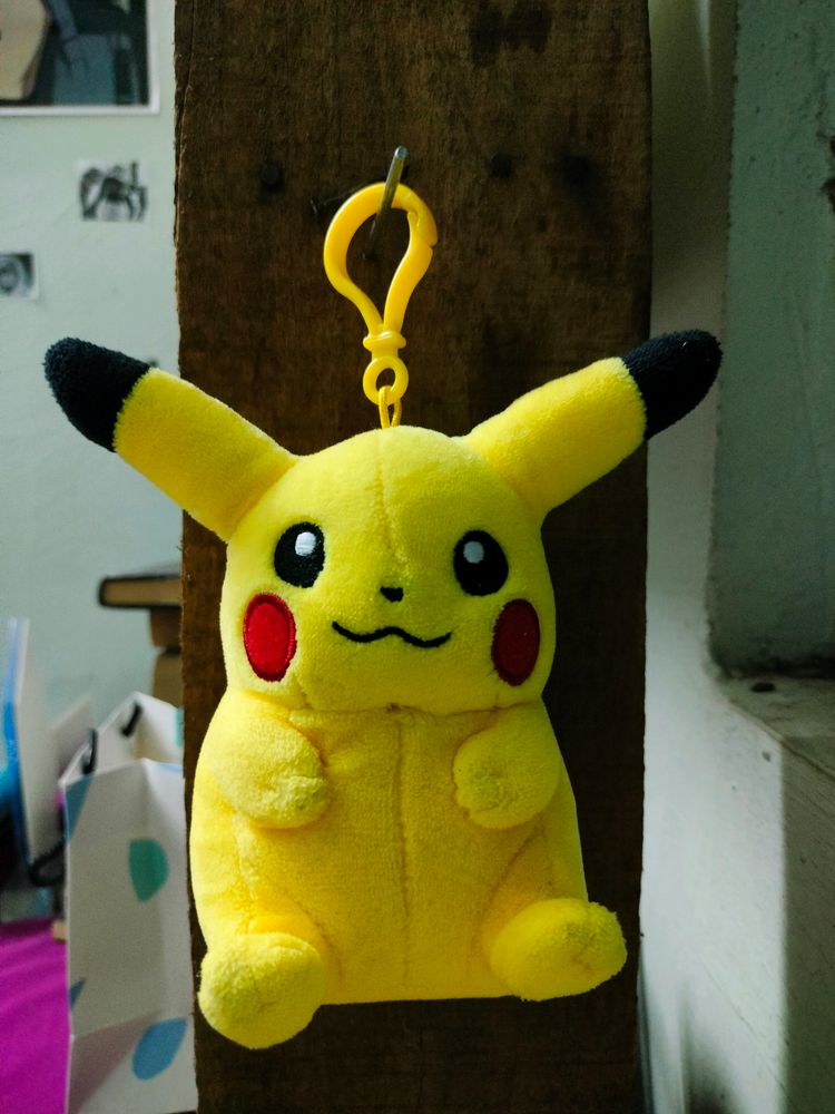 Pikachu Key Chain✨