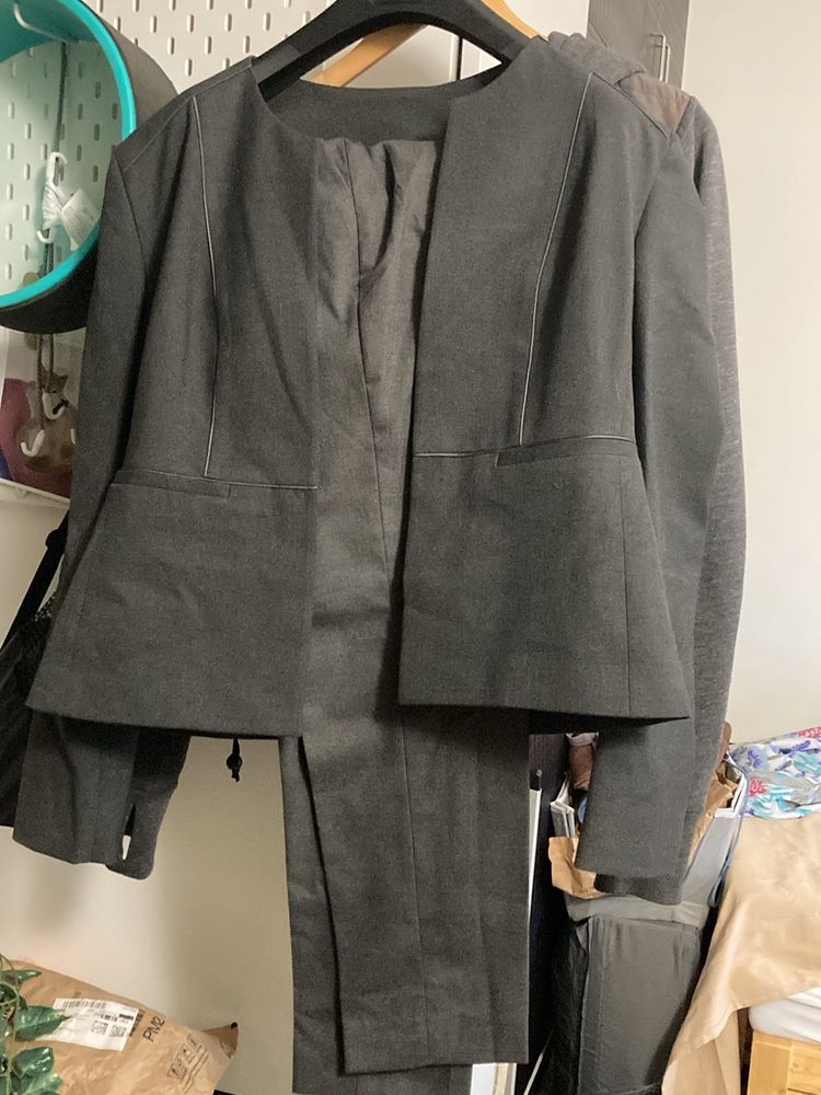 Van Heusen Grey Pant And Jacket Set