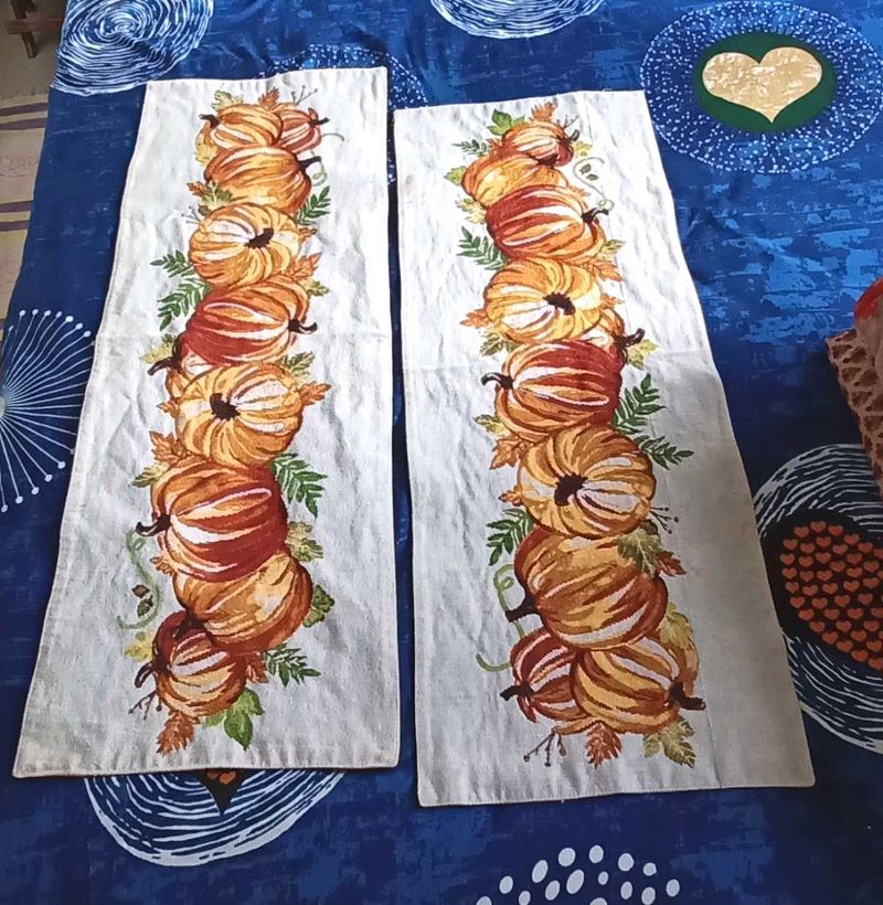 Table Runner ( 2pcs )