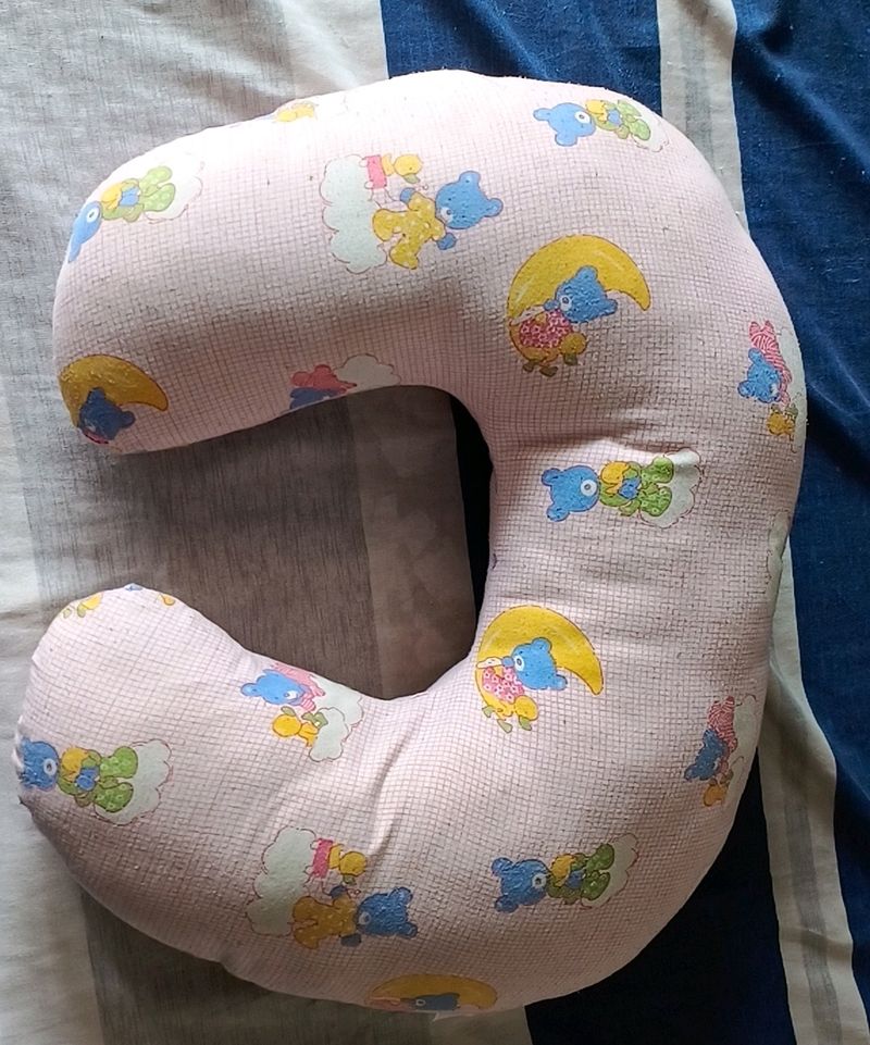 Feeding Pillow