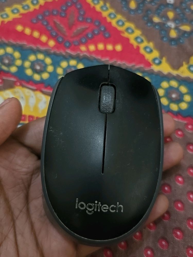 Logitech Wireless Mouse