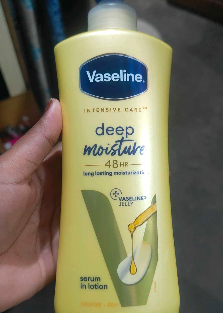 Vaseline Body Lotion