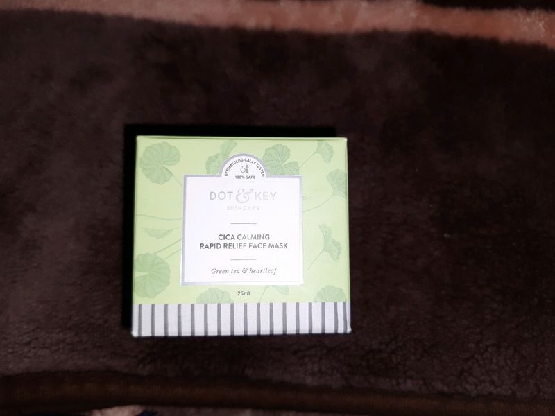 DOT & KEY Cica Calming Rapid Relief Face Mask