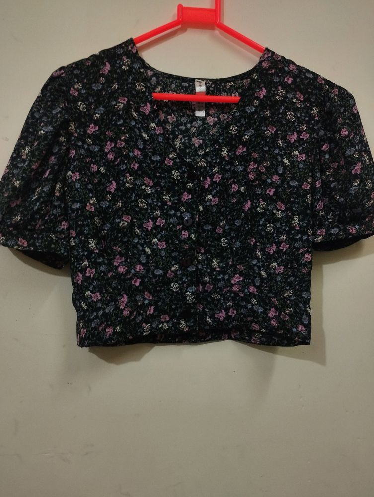 Black Floral Crop Top