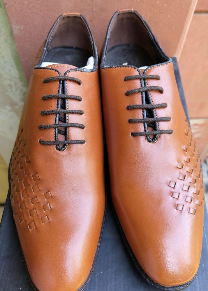 Size 6 Leather Shoes