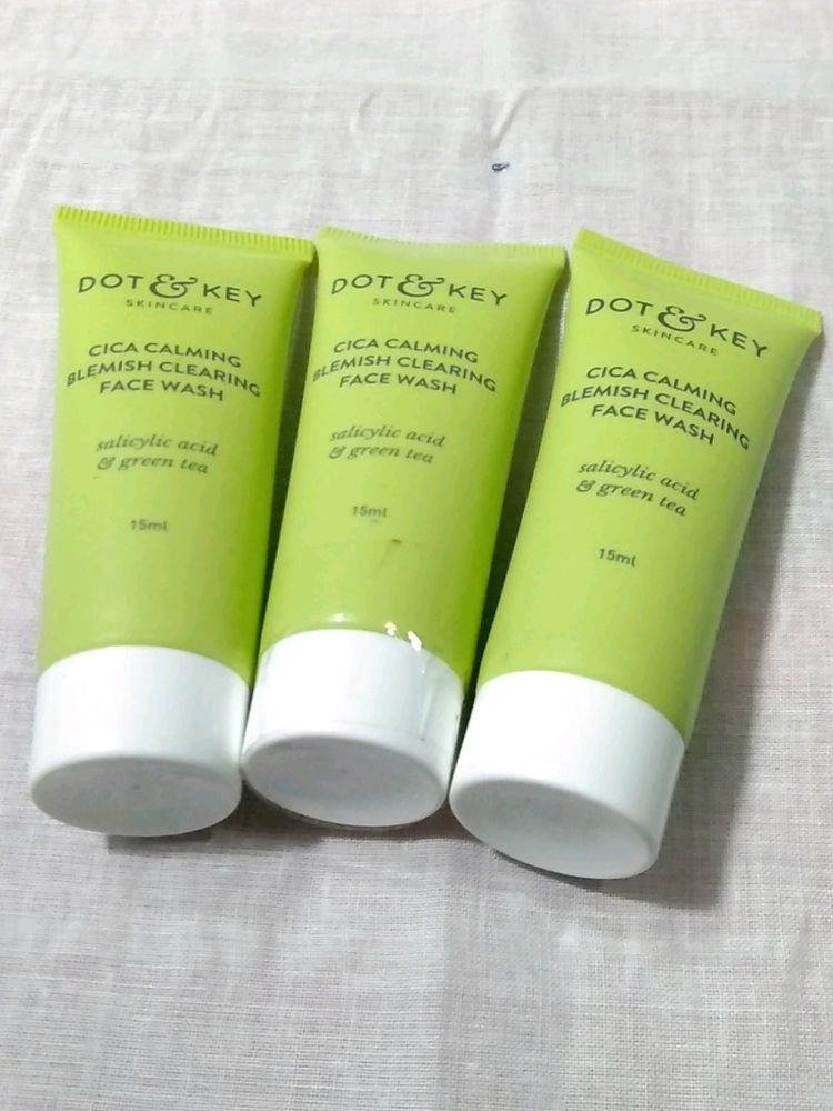 Dot & Key Cica Claiming Face Wash