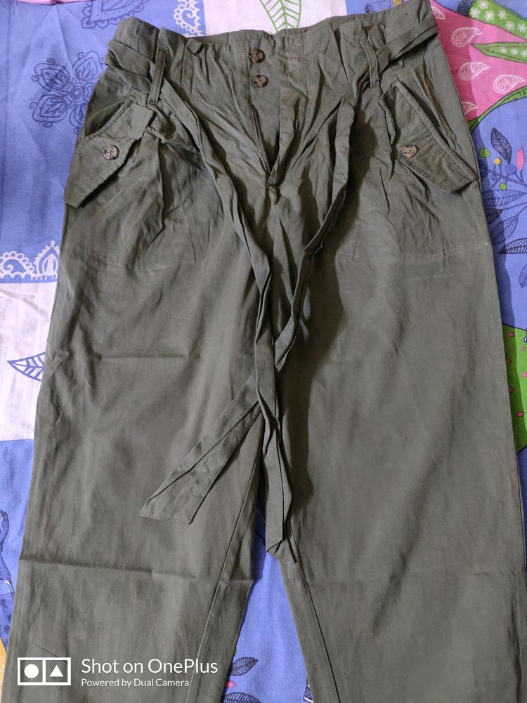 OLIVE TROUSERS