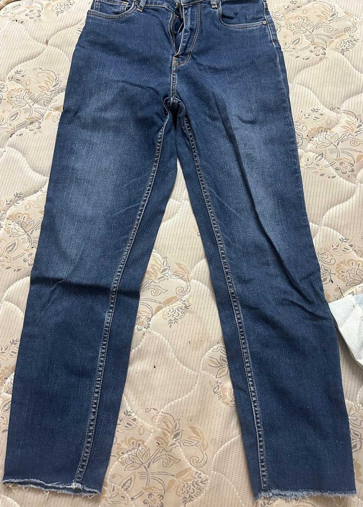 Finished Look Jeans