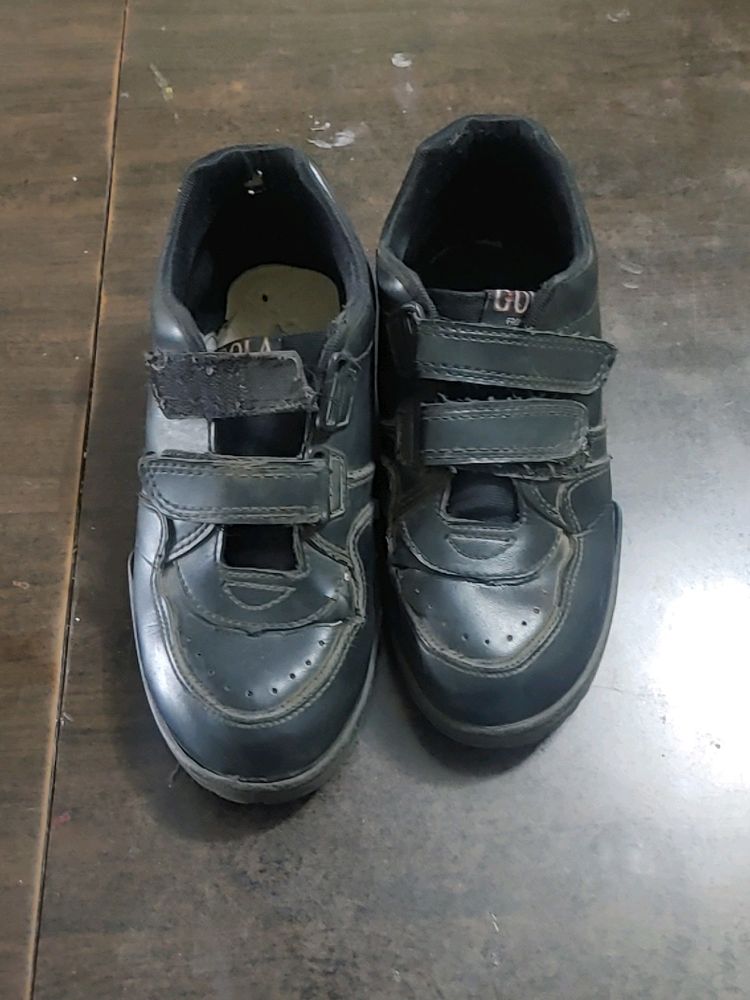 Unisex School Shoe