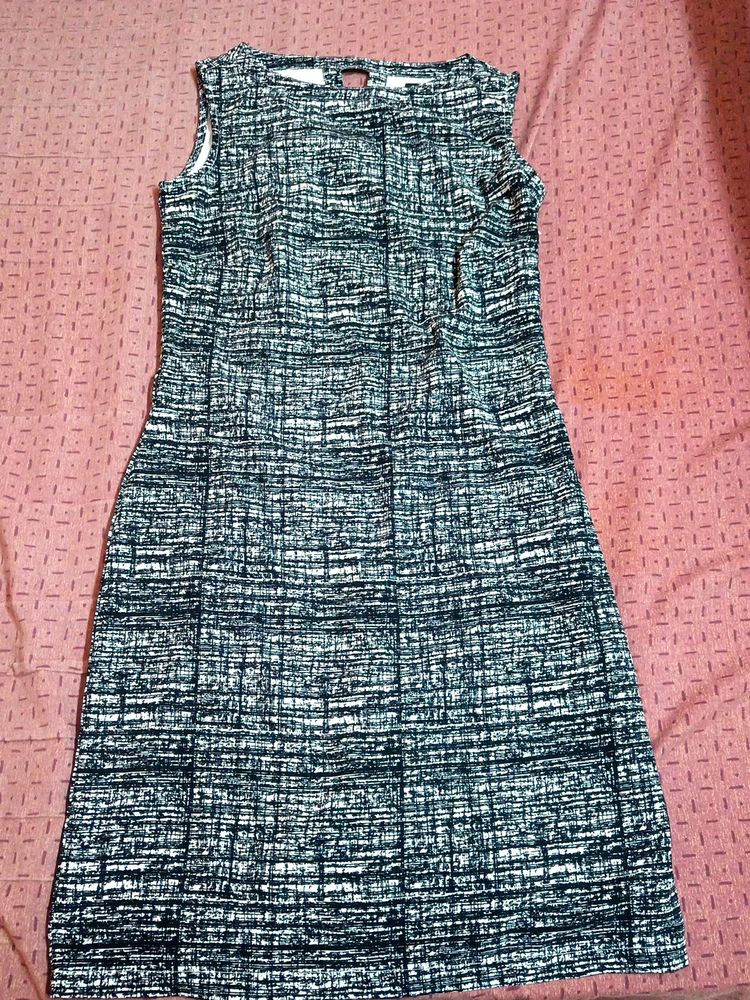 Elle Studio Mini Dress Size s