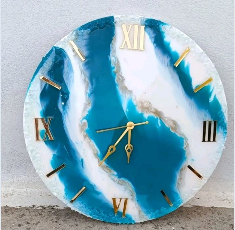 Resin Wall Clock