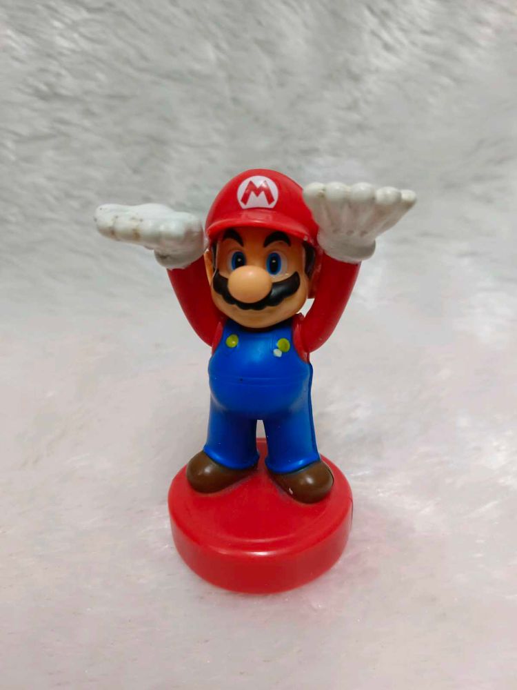 "Limited Edition 2019 Super Mario McDonald's Toy –