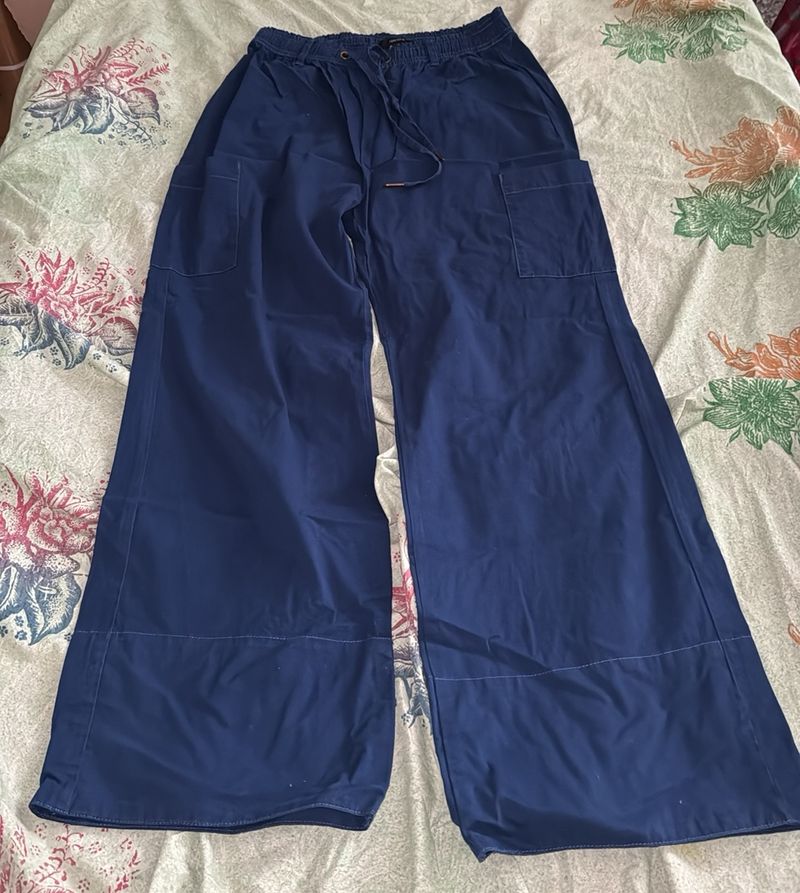 ₹30 OFF DELIVERY/FOREVER 21 Women Trousers