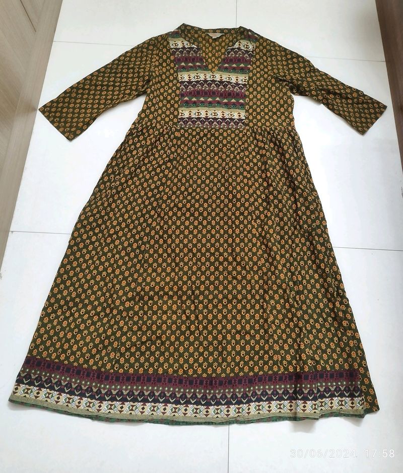 Kurta Churidar Set