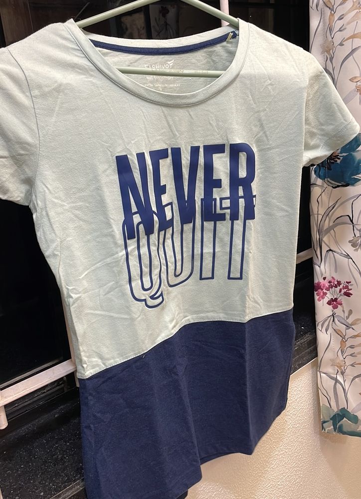 NEVER QUIT Fashivo T-shirt