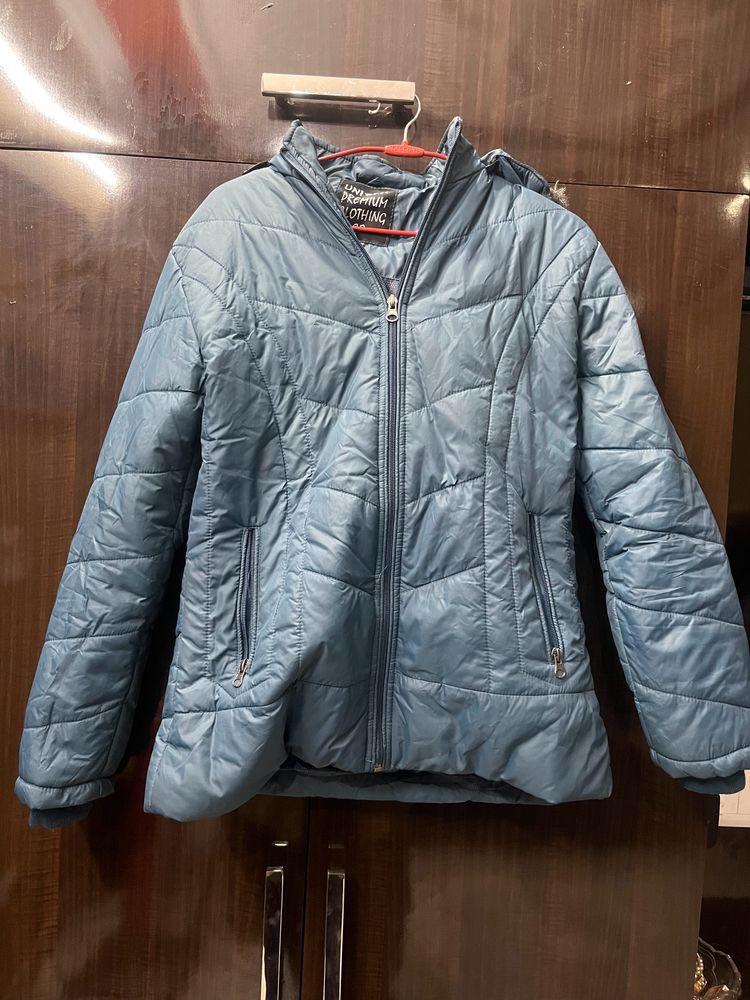 Women Solid Puffer Jacket