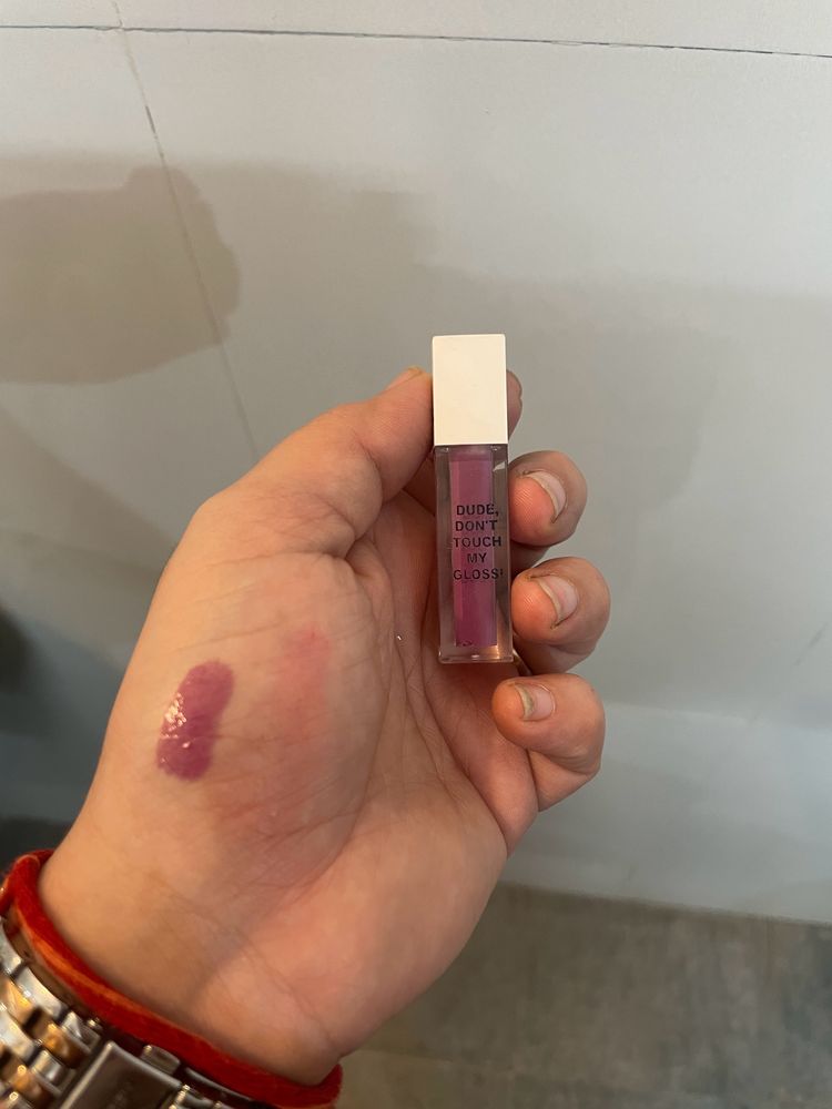 Blur Glossy Mini Lip shade