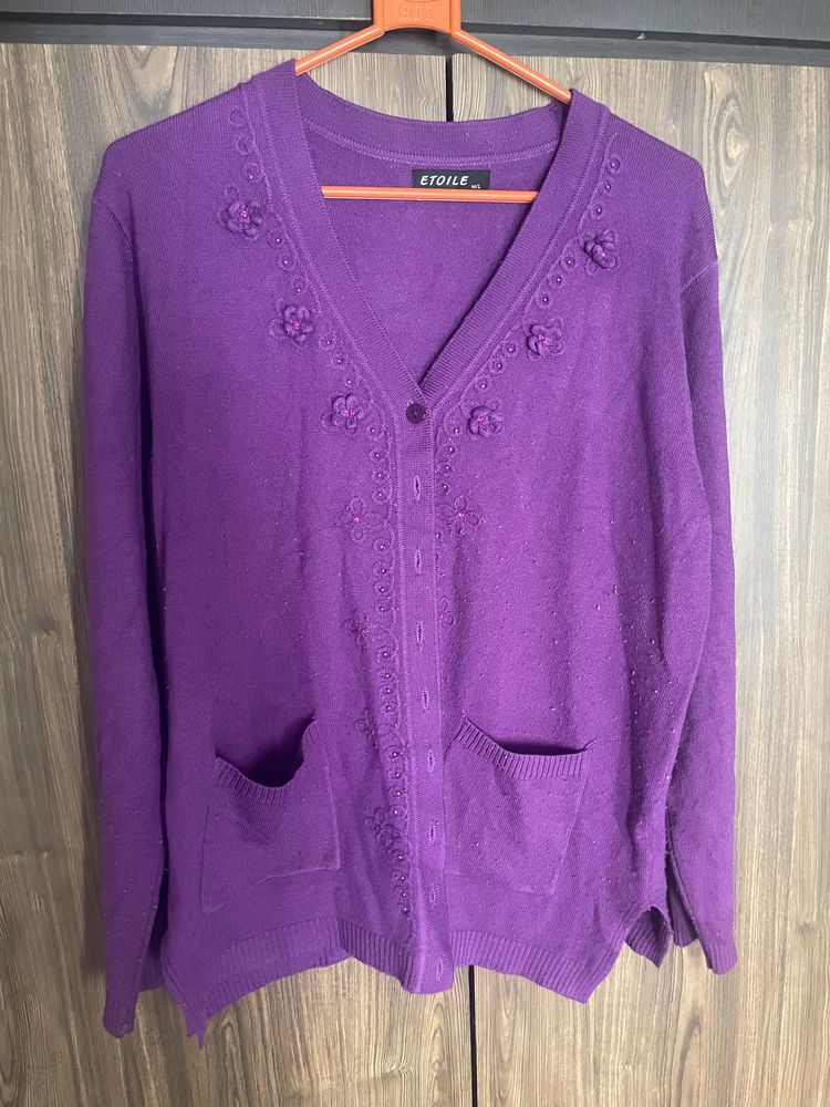 Beautiful Purple V Neck sweater