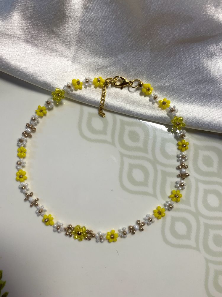 yellow floral necklace