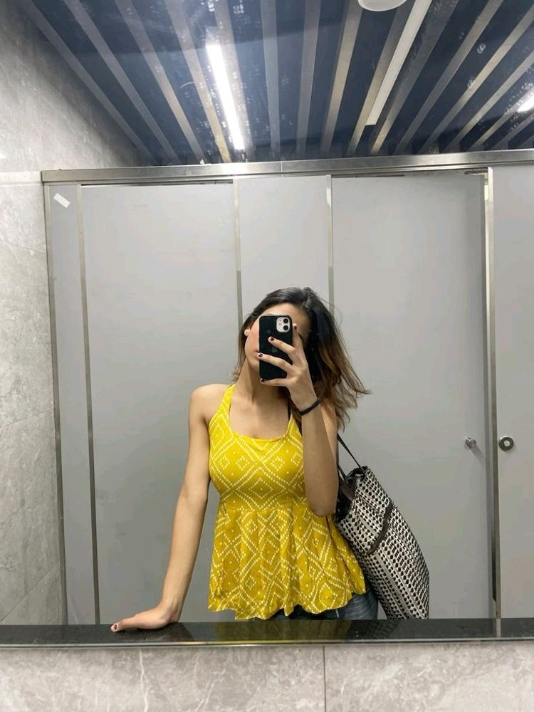 💛 Yellow Top Or Kurtiii