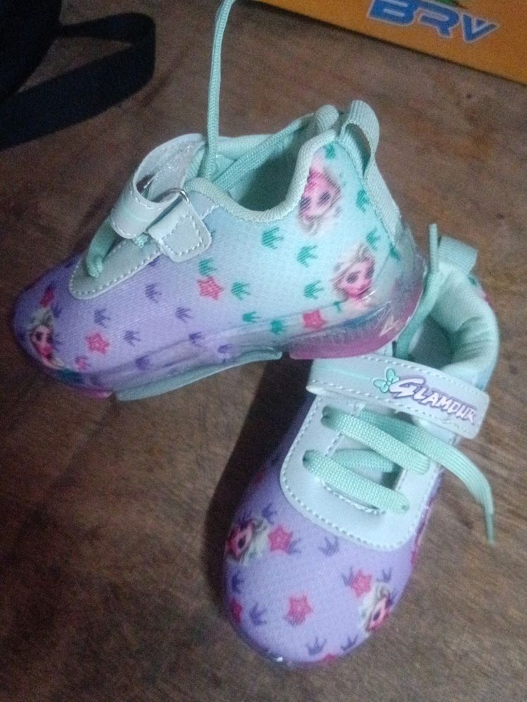 Girls Light Shoes