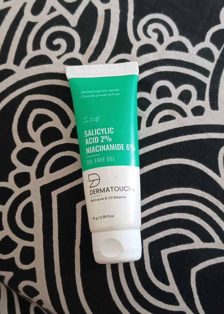 Dermatouch Salisylic Acid And Niacinamide