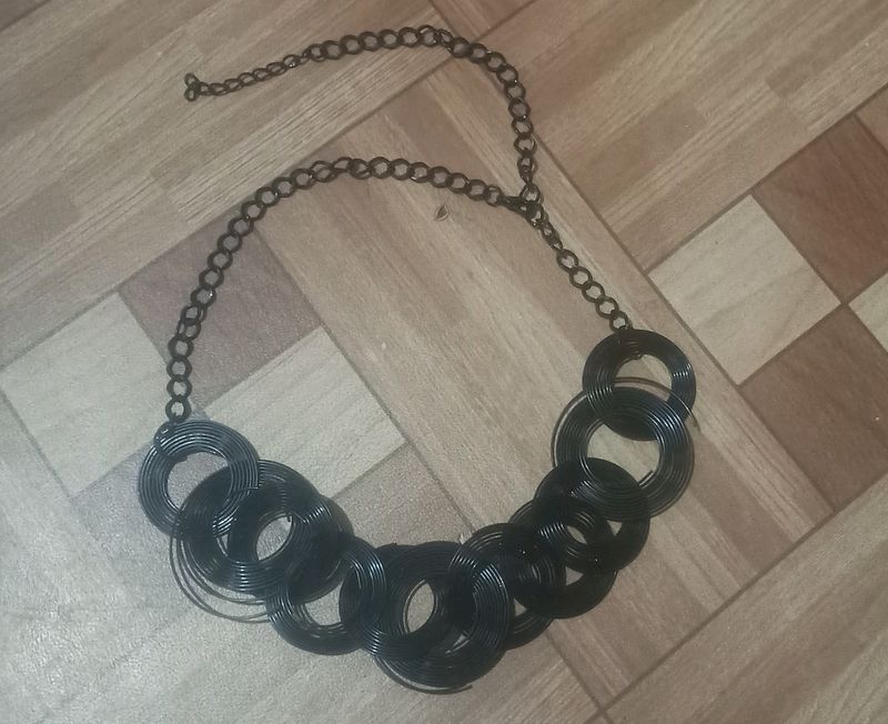 Black CrissCross Necklace