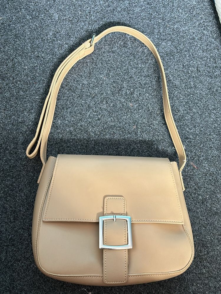 Miniso Sling Beige Colour 💼