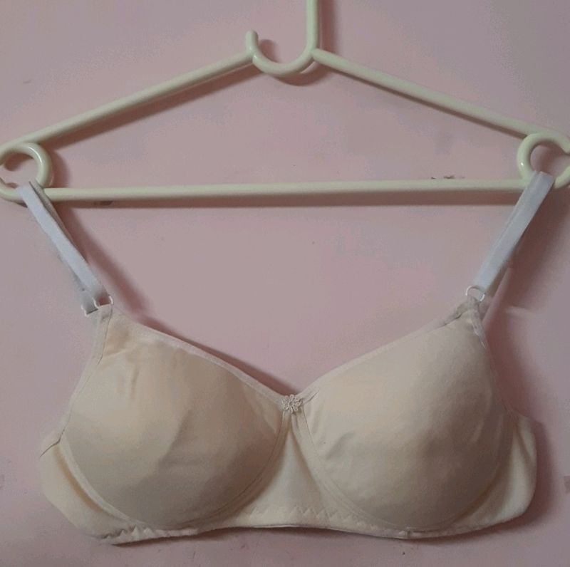 Womn Padded Bra