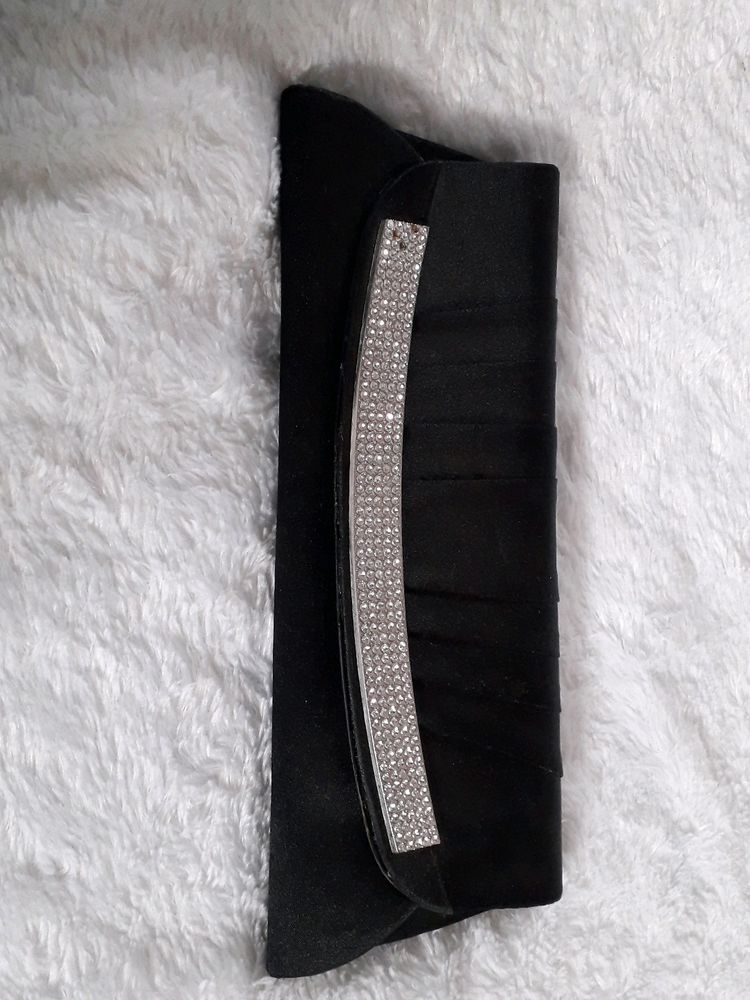 Black Diamond Clutch with Silver Chain