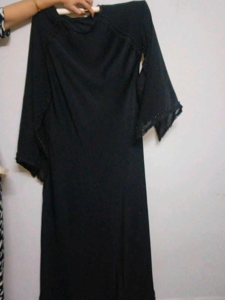 Nida Febric Abaya