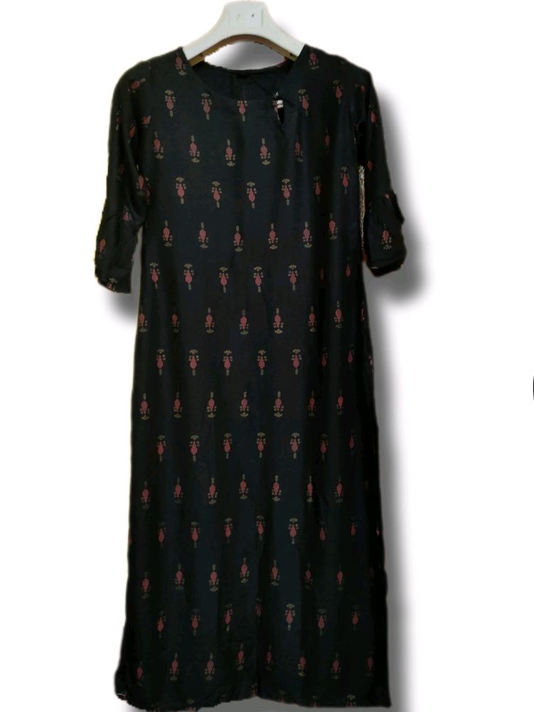 Women Printed Viscose Rayon Straight Kurta (Black)