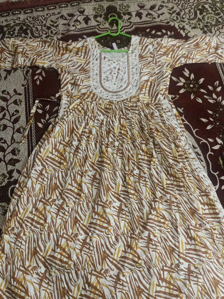 Aliya Cut Kurti