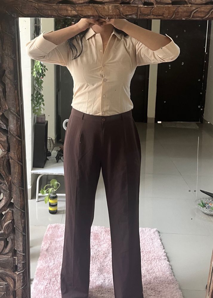 Brown Straight creased leg trousers size- 34