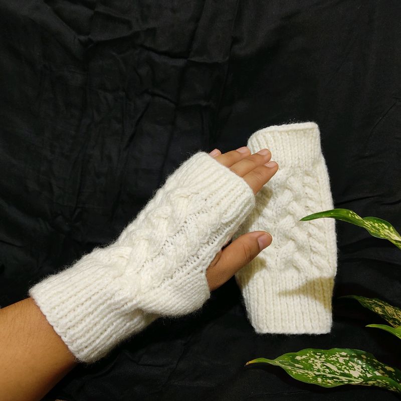 Knitting 🧤Gloves