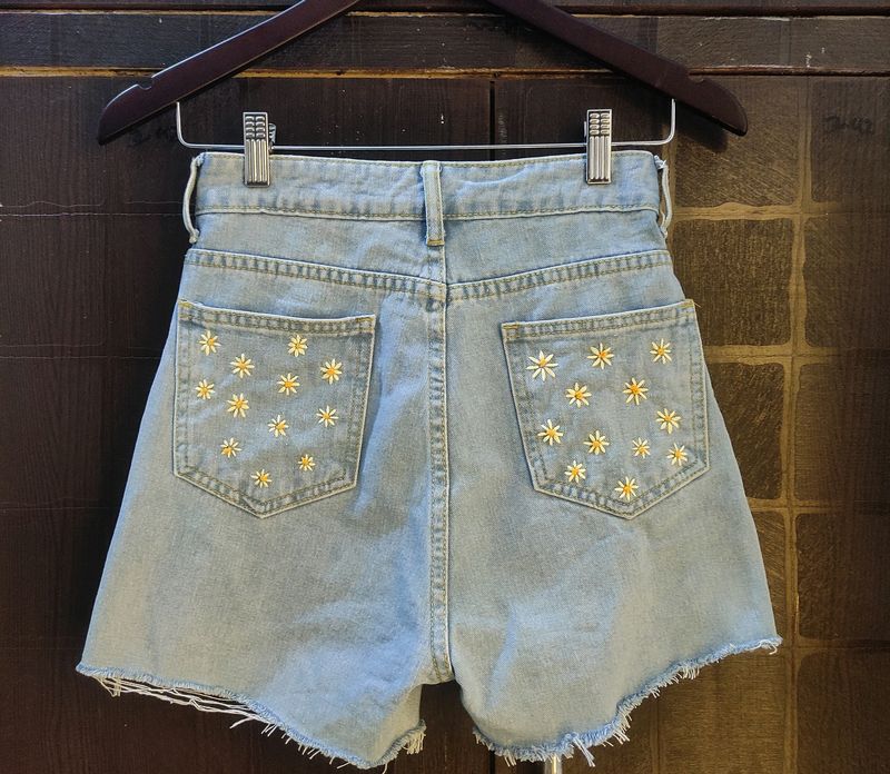 Denim Shorts 🩳