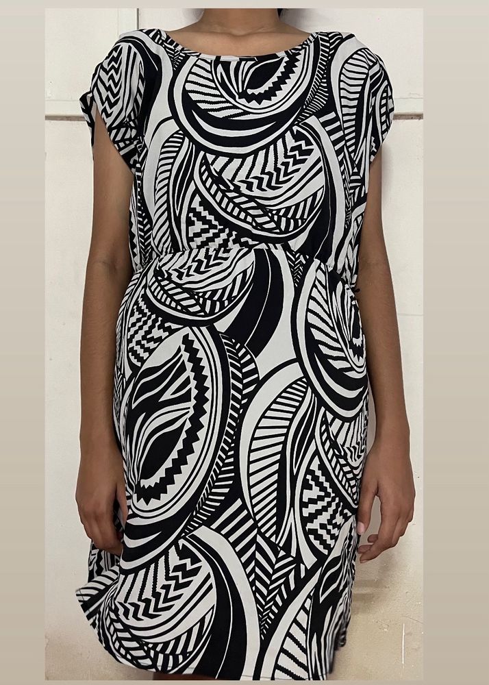 White And Black Patterned Dress