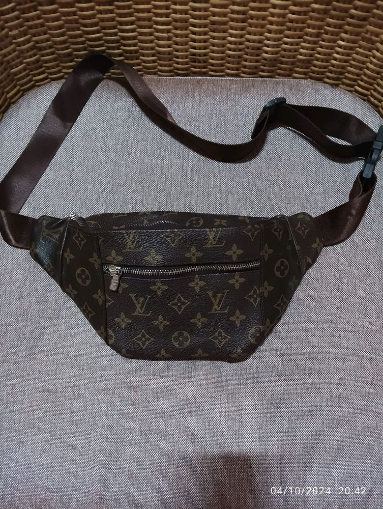 LV Fanny Cum Waist Bag In Mint Condition.