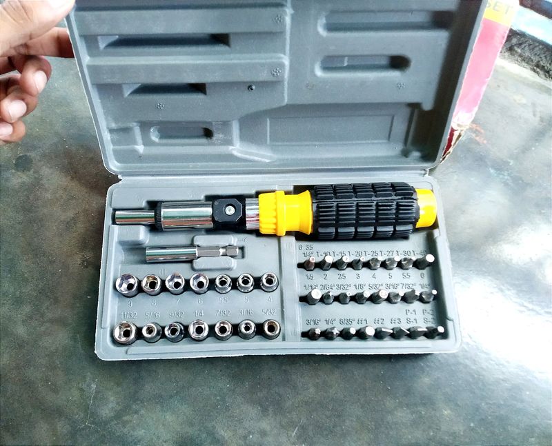 Multi purpose 41Pcs Screwdriver Socket Set & Bit